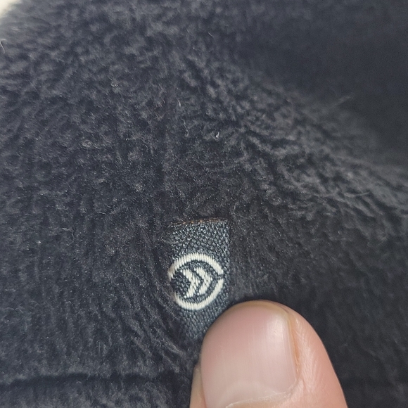 Elements Infinite Scarf Black - Picture 5 of 5